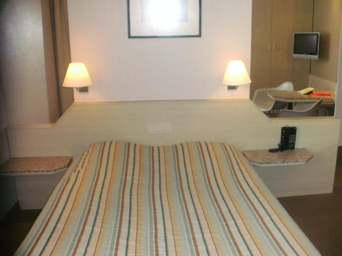 Hotel Glenmore Οστένδη Εξωτερικό φωτογραφία