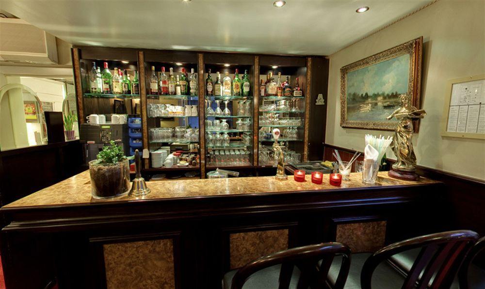 Hotel Glenmore Οστένδη Εξωτερικό φωτογραφία